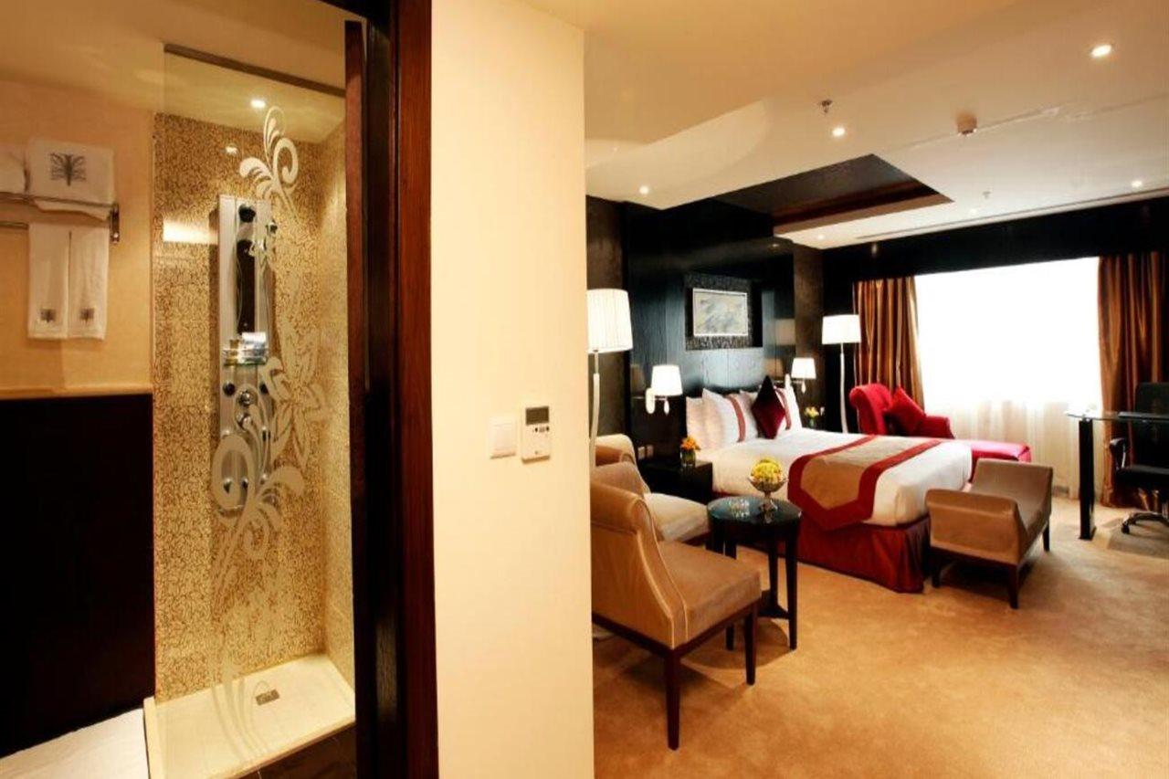 โอบาเออร์ โฮเทล Hotel ริยาดห์ ภายนอก รูปภาพ