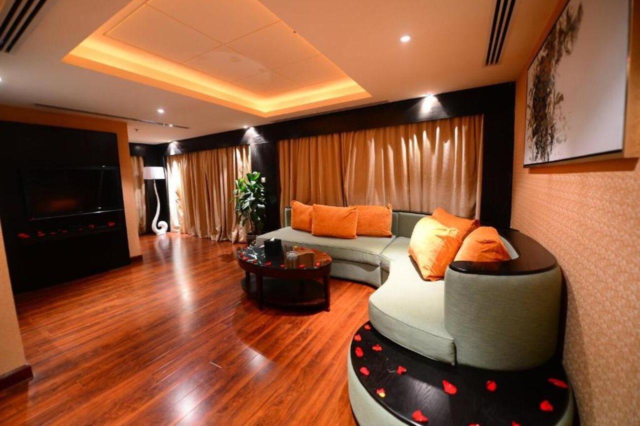 โอบาเออร์ โฮเทล Hotel ริยาดห์ ภายนอก รูปภาพ