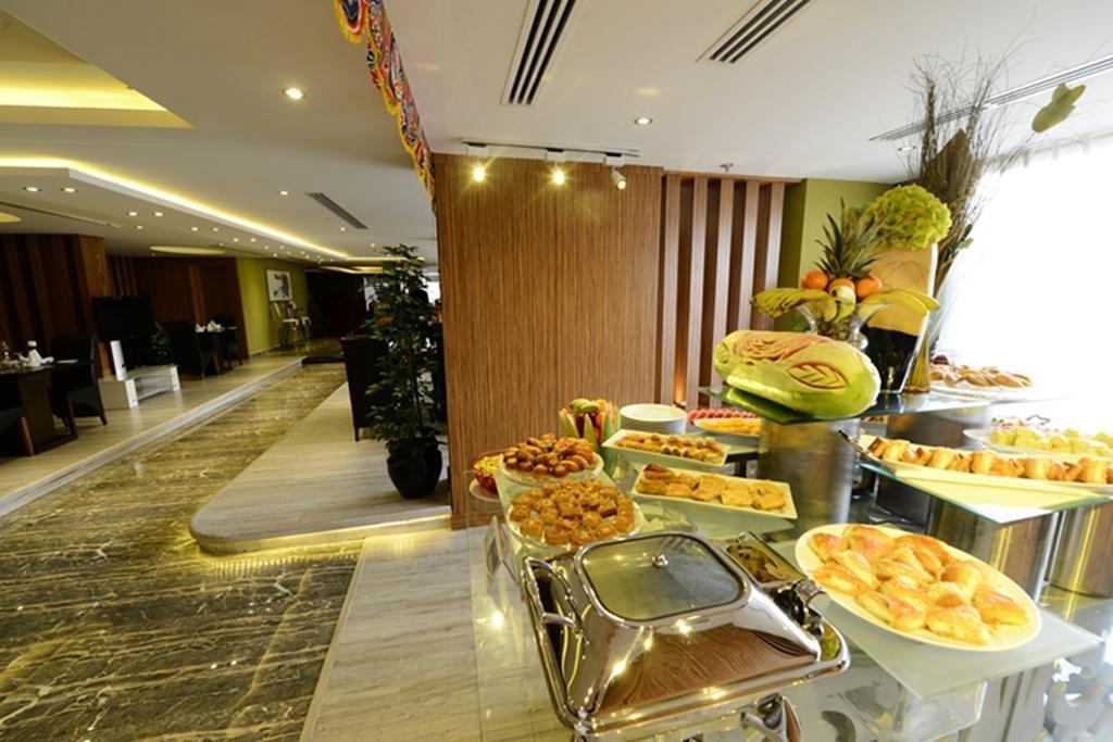 โอบาเออร์ โฮเทล Hotel ริยาดห์ ภายนอก รูปภาพ