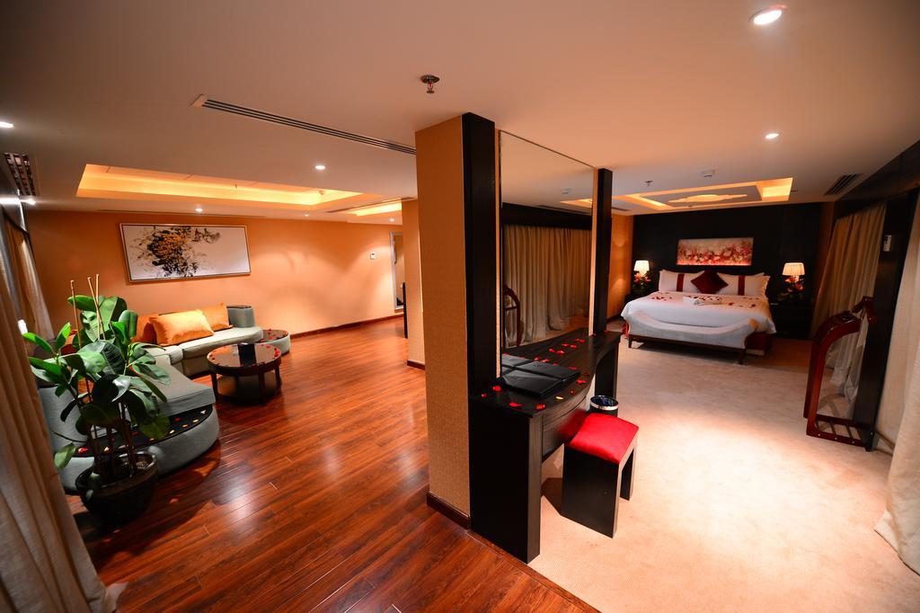 โอบาเออร์ โฮเทล Hotel ริยาดห์ ภายนอก รูปภาพ