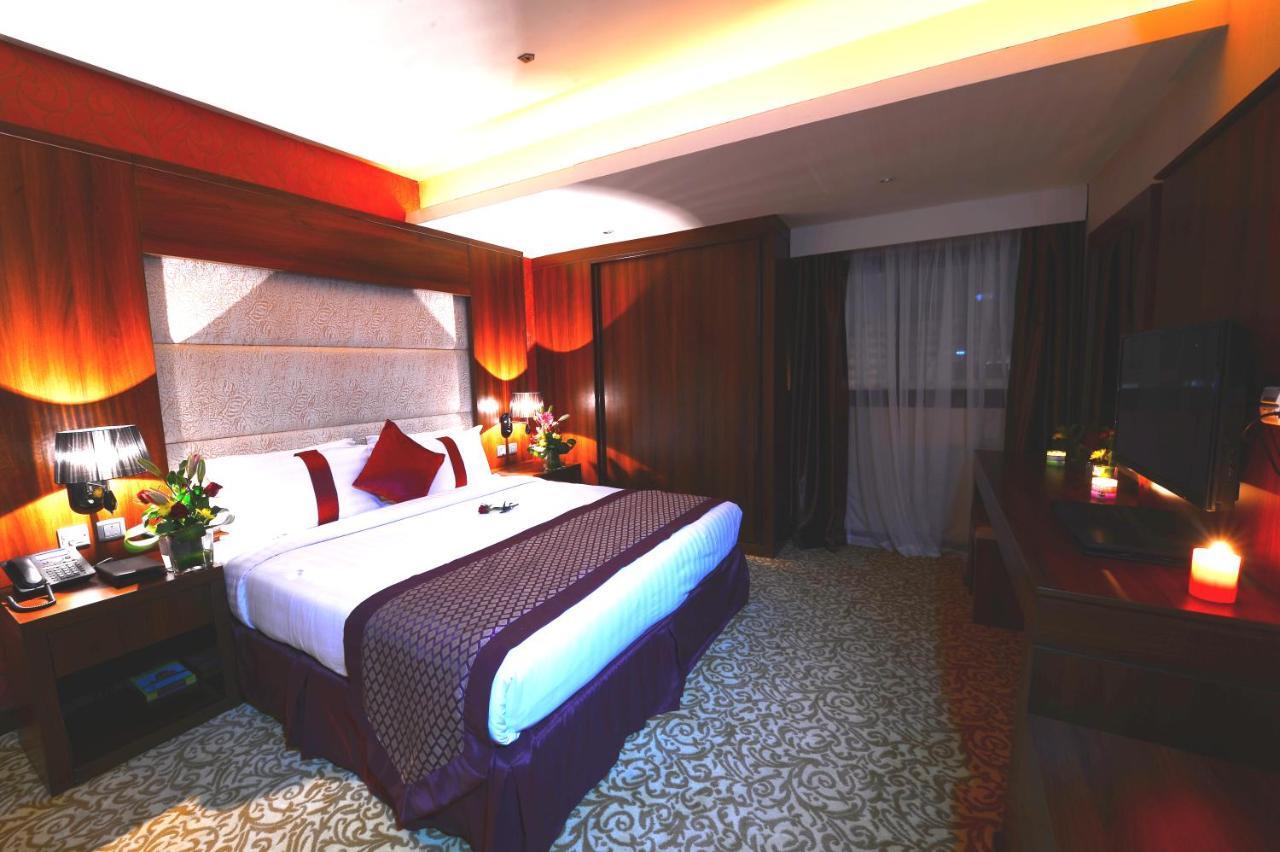 โอบาเออร์ โฮเทล Hotel ริยาดห์ ภายนอก รูปภาพ